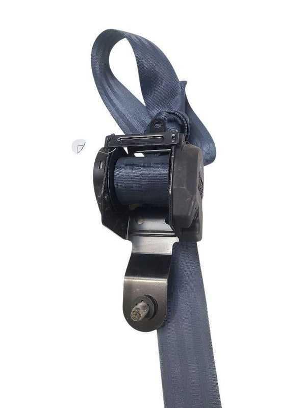 TNISSAN   1986 Seat Belt Front 641988