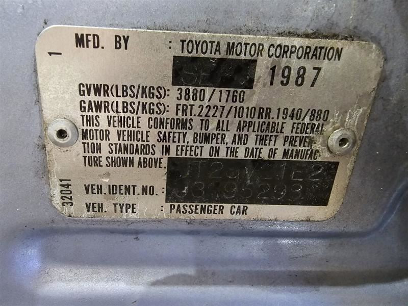 FRONT CAMRY     1988 Center Retractor with Shoulder Belts Seat Belt Fr