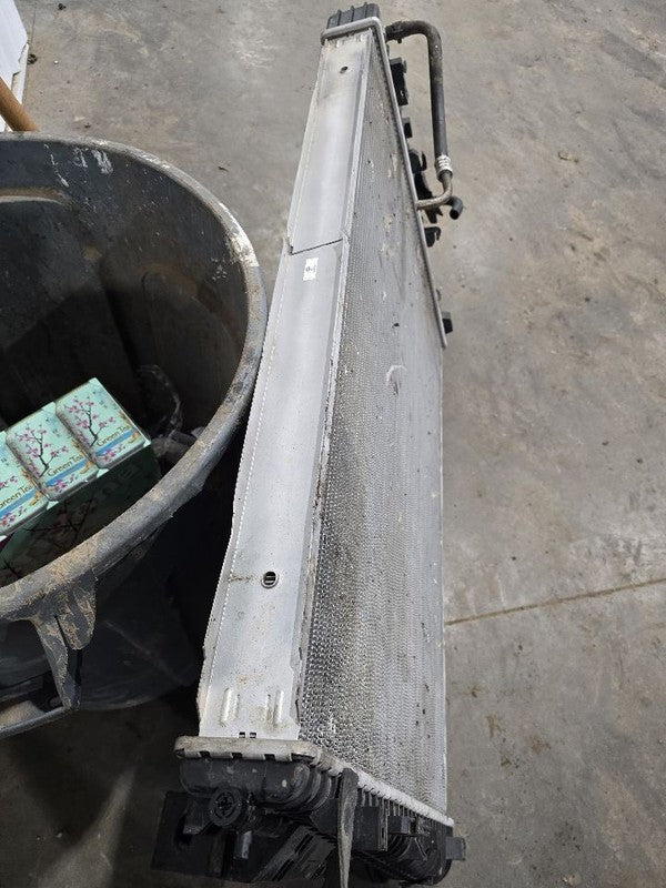 Radiator Fits 08-10 FORD F250SD PICKUP 626855