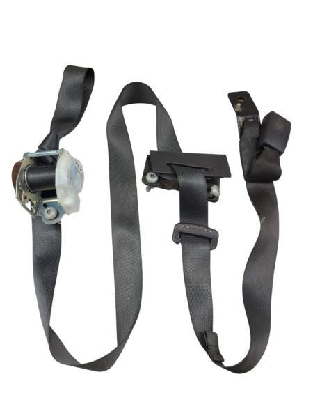 REAR F150      2012 Center Retractor Seat Belt Rear 585290