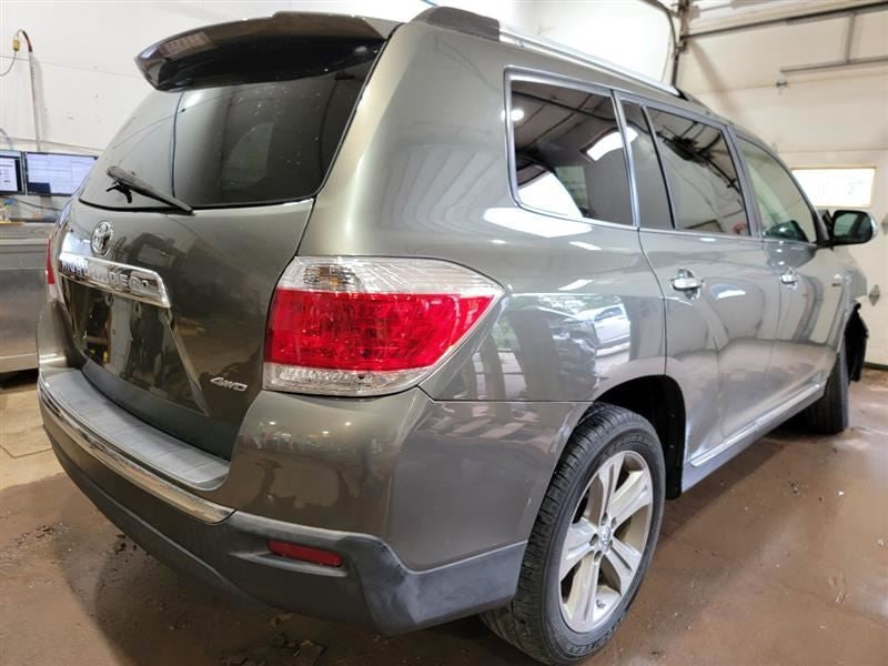 Chassis ECM Steering Left Hand Dash VIN A Fits 11-13 HIGHLANDER 556373