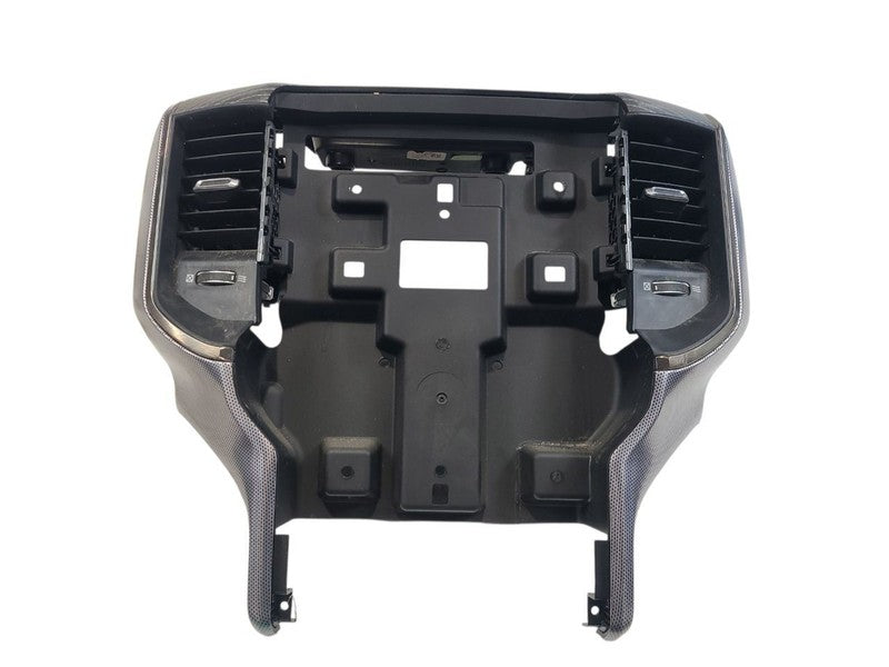 RAM3500   2019 Dash Bezel 669734