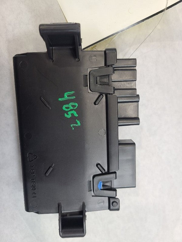 Chassis ECM Door Power Gate Control Left Hand Quarter Fits 23 LEGACY 6