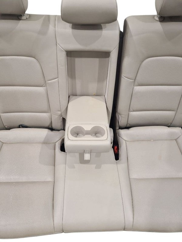 TUCSON    2016 Seat Rear 631035