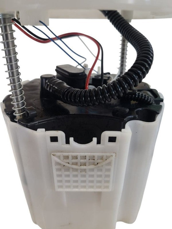 Fuel Pump Assembly 3.6L Fits 10-15 CAMARO 673286