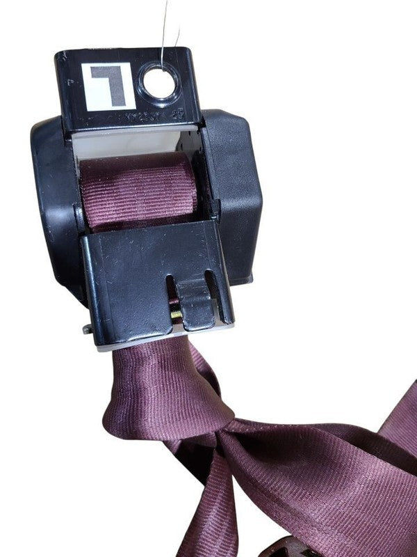 TGMC2500  1995 Seat Belt Rear 625172