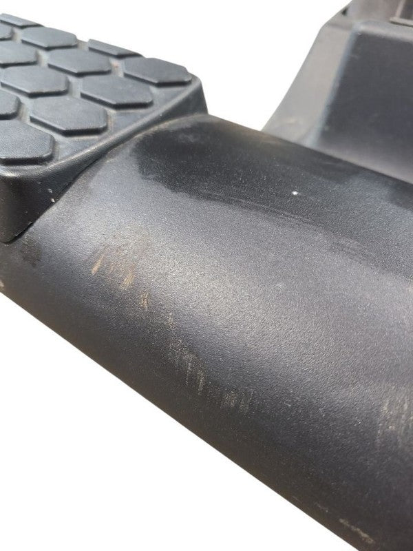 RAM1500   2018 Running Board 668969