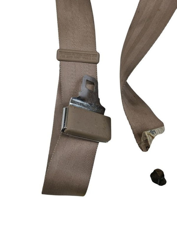 T100      1995 Seat Belt Rear 617886
