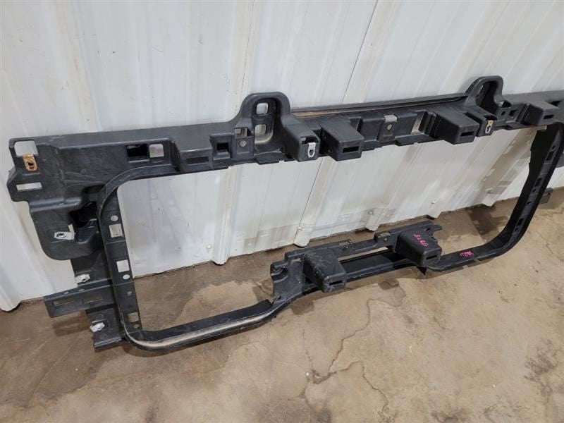 Header Panel Fits 15-19 SILVERADO 2500 PICKUP 551865