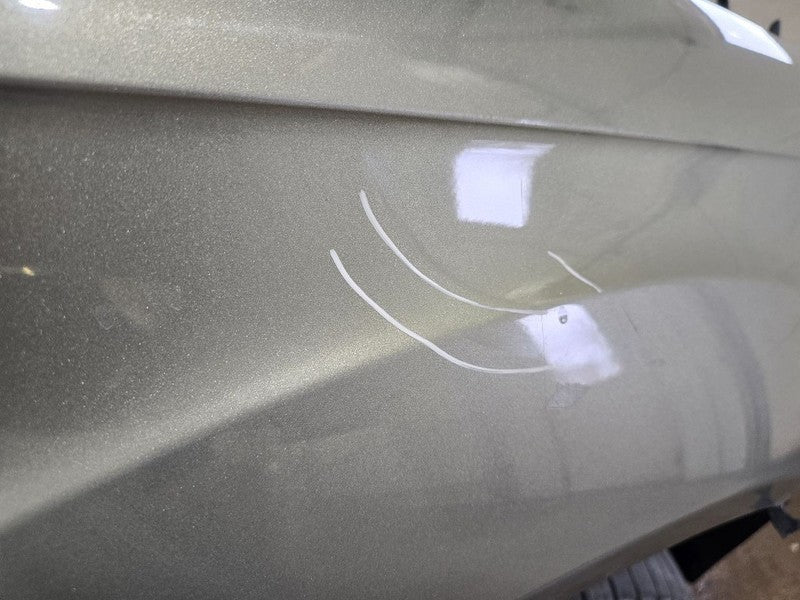Passenger Right Fender Fits 07-15 AUDI Q7 627387
