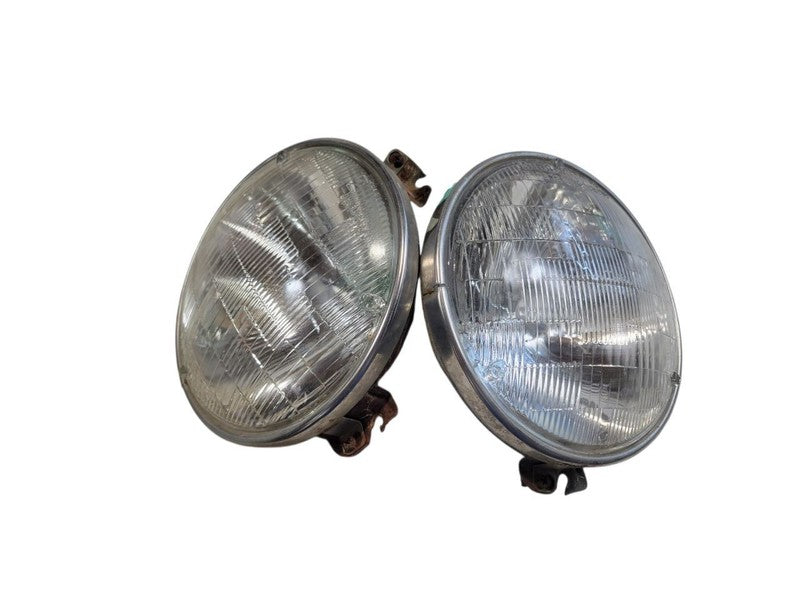 DART      1975 Headlight 672222