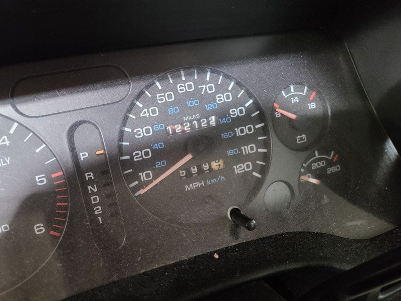 RAM2500   1996 Dash Bezel 678774