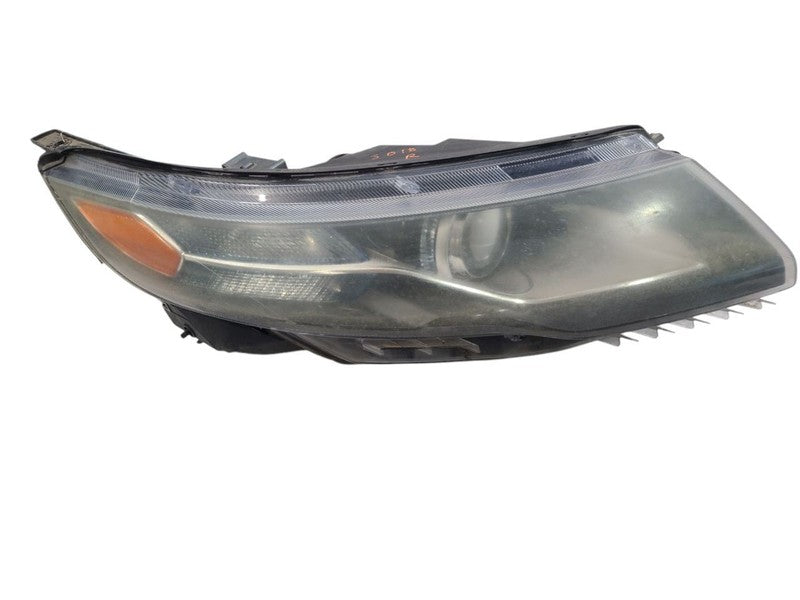 Passenger Right Headlight Fits 11-15 VOLT 626138