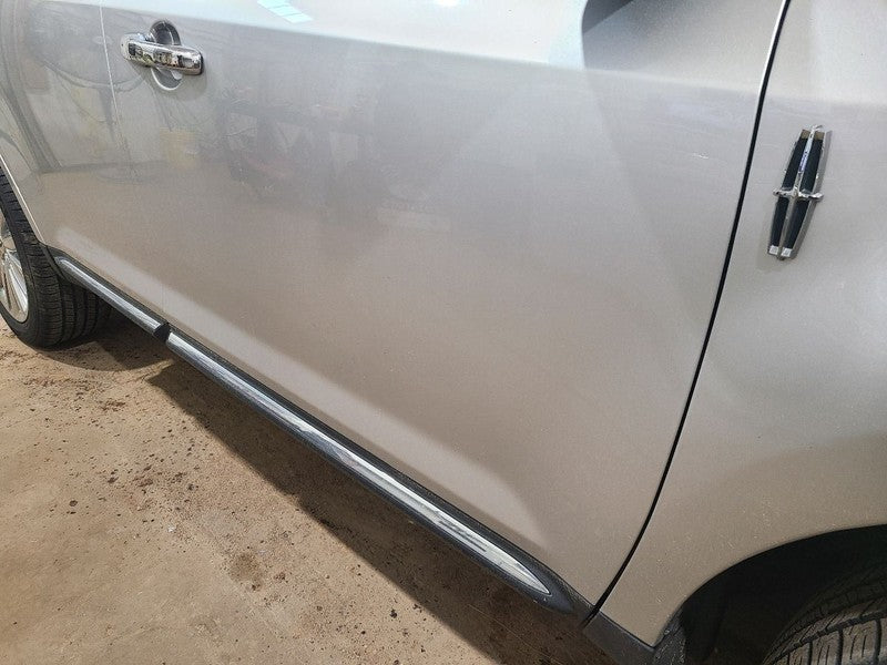 Passenger Right Front Door Fits 11-15 MKX 666980