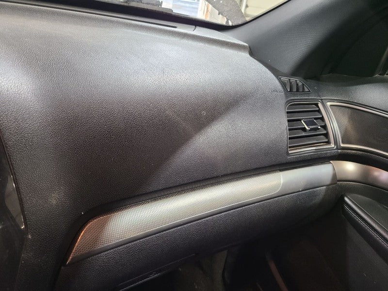Dash Panel XLT 6 Speaker System Fits 16-19 EXPLORER 674627
