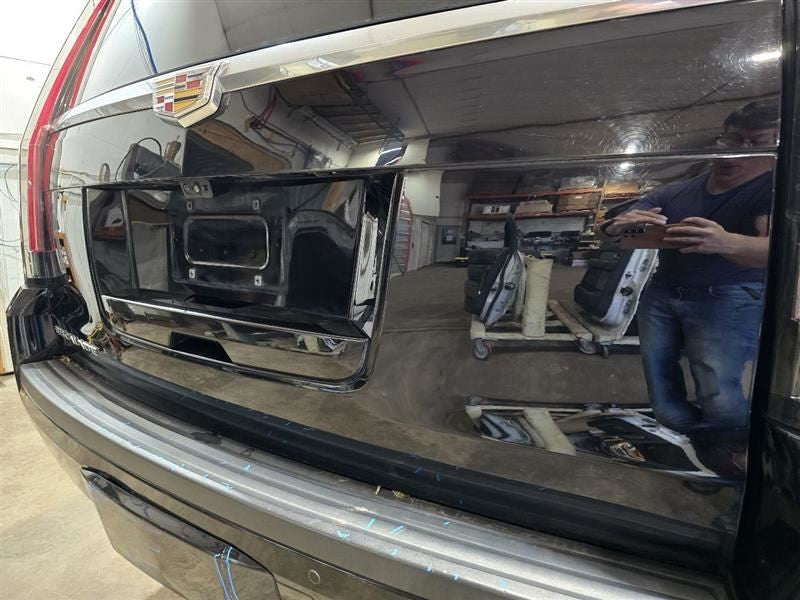 Trunk/Hatch/Tailgate With Solar Opt Akp Fits 17-18 ESCALADE 590627