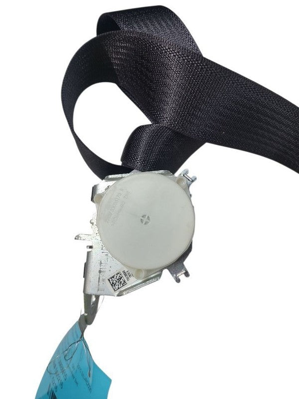 SILVRDO25 2015 Seat Belt Rear 645548