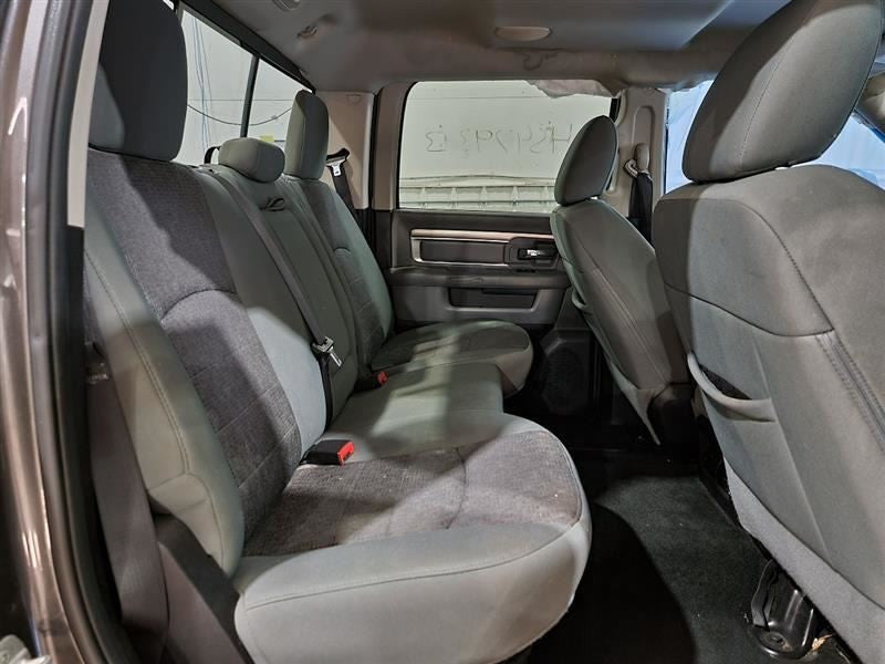 RAM2500   2015 Speaker 566479