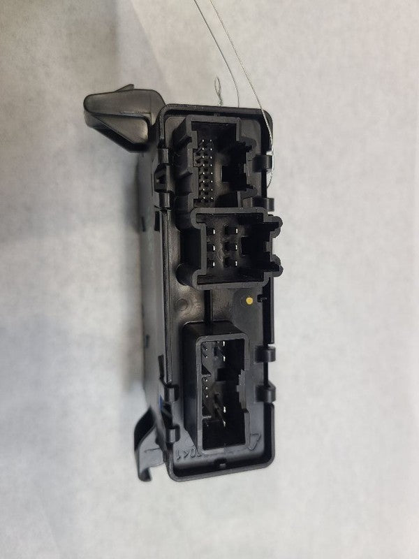 Chassis ECM Door Power Gate Control Left Hand Quarter Fits 23 LEGACY 6