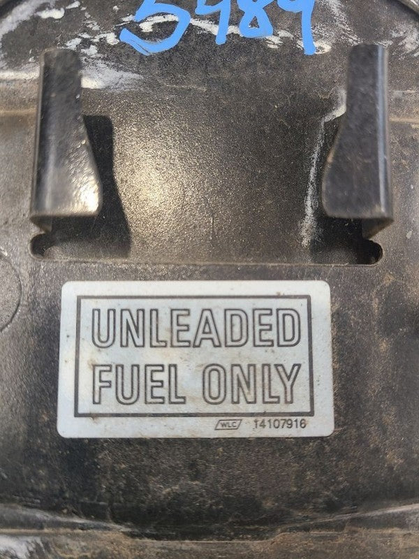 BLAZERS10 1996 Fuel Filler Door 664762