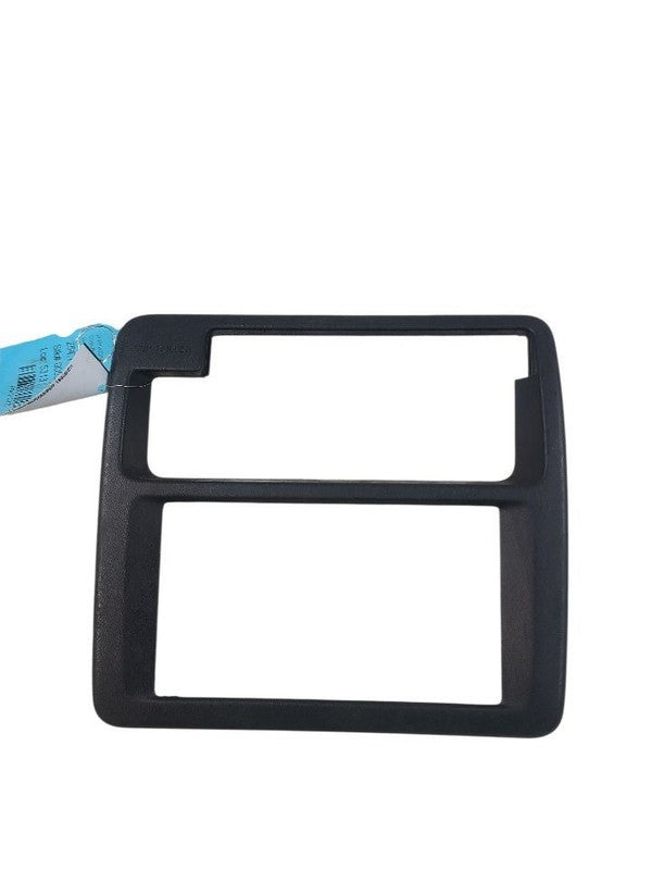 T100      1998 Dash Bezel 652975