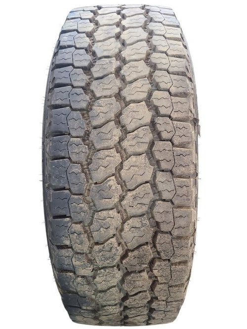 1 Used Tire 275-70-18 Goodyear Wrangler 11/32 667639