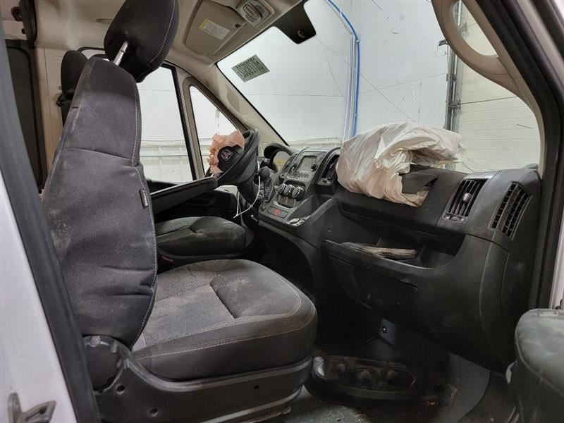 PROMAST15 2019 Owners Manual 537171