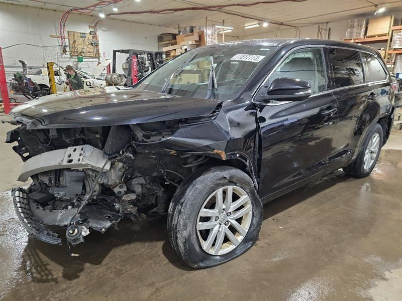 REAR HIGHLANDR 2015 3rd Row Driver's Side Retractor Seat Belt Rear 572