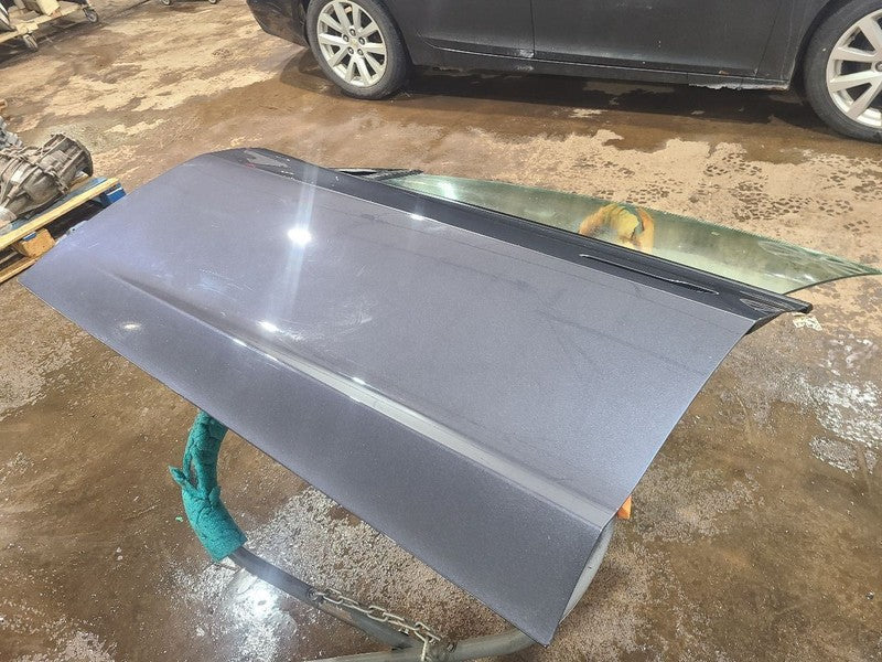 TESLA 3   2023 Front Door 652585