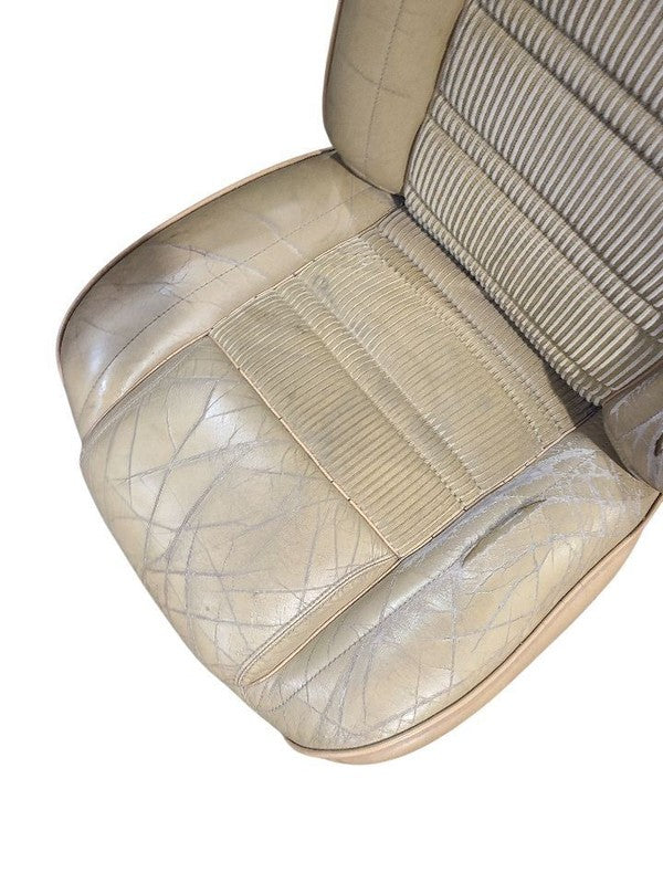 GRAND-WAG 1987 Front Seat 653636