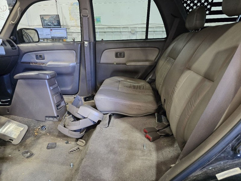4 RUNNER  1997 Seat Belt Rear 639911