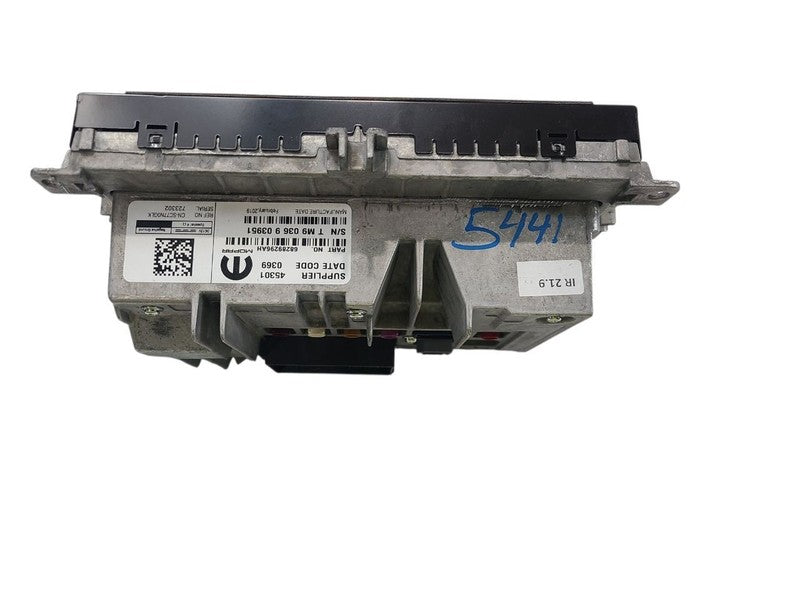 Audio Equipment Radio Display And Receiver 8.4" Screen Fits 19 CHEROKE