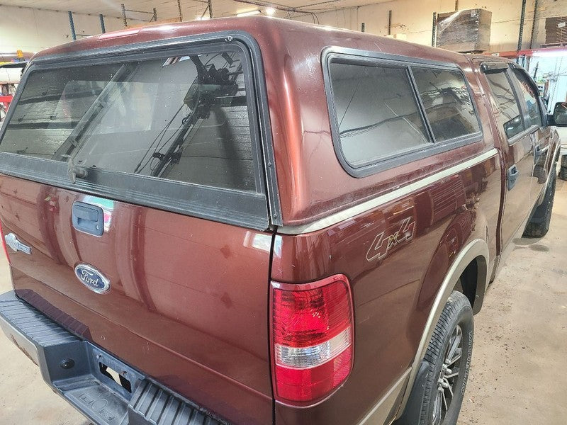 F150      2005 Glove Box 666945