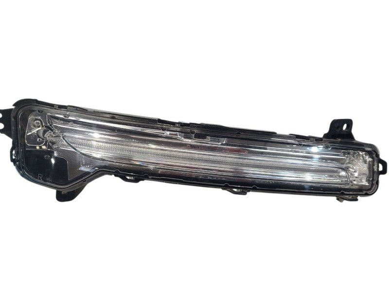 Passenger Right Corner/Park Light Turn Signal Fits 20-23 CORSAIR 63155