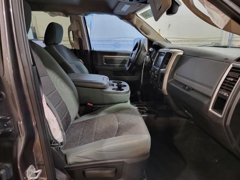 RAM2500   2015 Speaker 566479