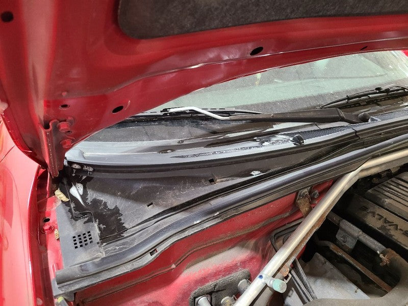 MX-5      2011 Cowl 664829