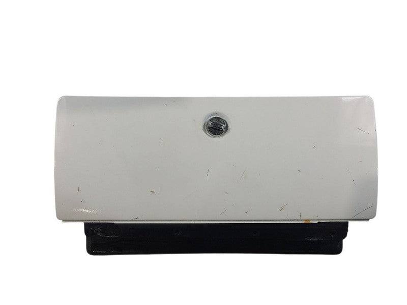 TCHEV10   1987 Glove Box 654066