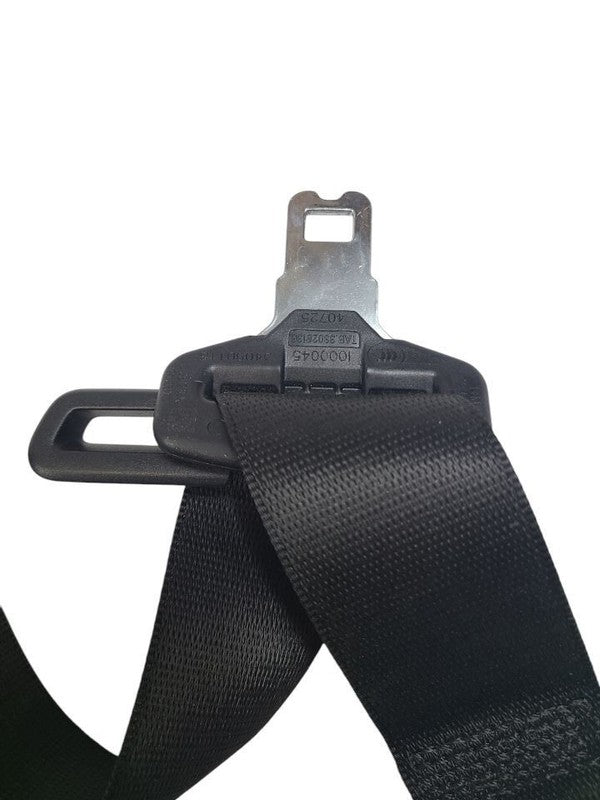 528I      2015 Seat Belt Rear 615172
