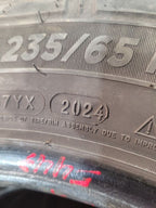 4 Used Tires 235-65-16 Michelin 11/32 662239