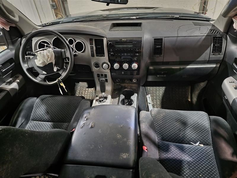 Speedometer Cluster KPH 8 Cylinder With Crew Cab Fits 08 TUNDRA 403728