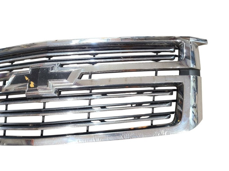 Grille Without Black Bowtie Premier Opt 1LZ Fits 15-20 SUBURBAN 1500 6