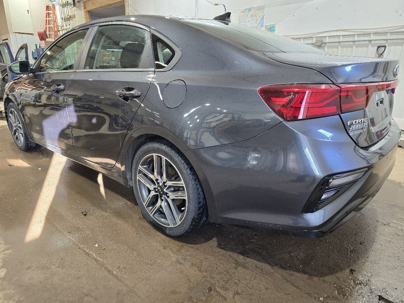 Driver Headlight Halogen Projector Fits 19-21 FORTE 611180