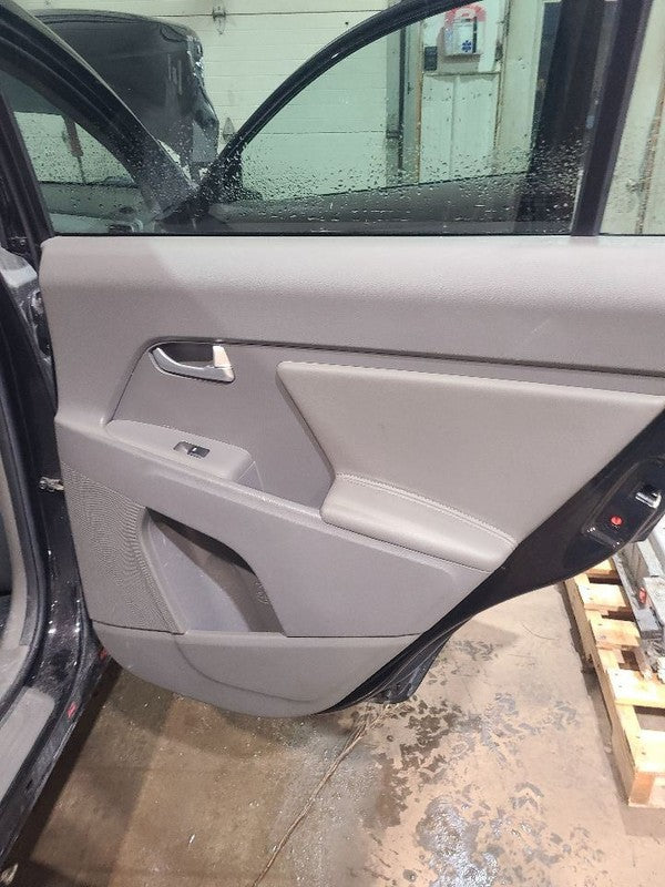 Passenger Rear Side Door Privacy Tint Glass Fits 10-16 SPORTAGE 655589