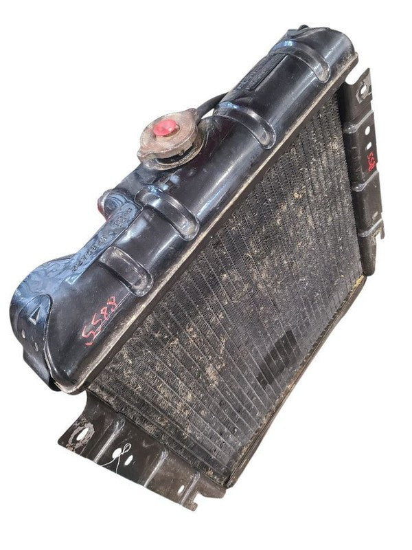 DART      1963 Radiator 671277