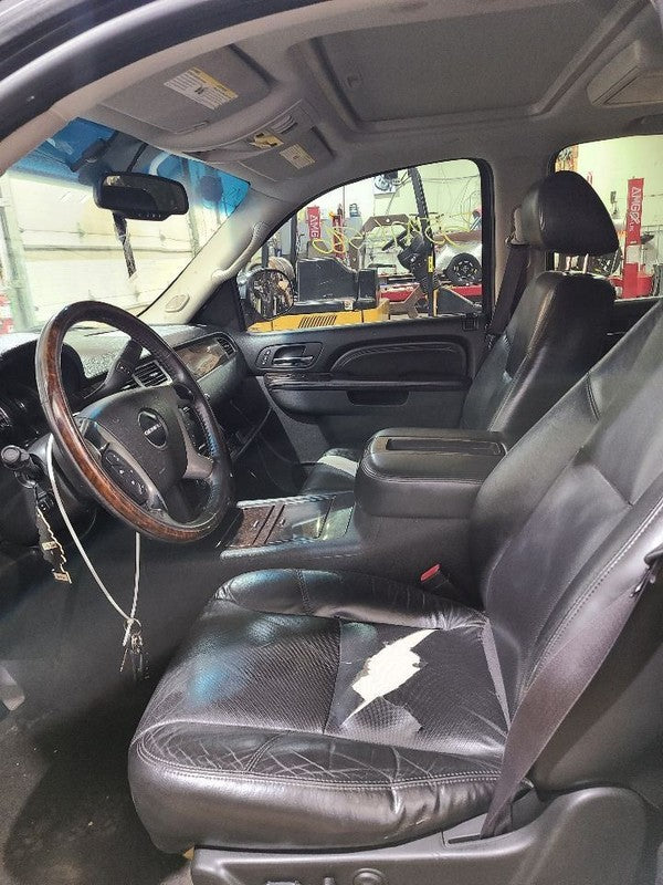 Automatic Transmission 4WD Fits 10-11 AVALANCHE 1500 671856