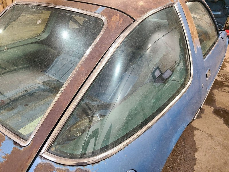 Passenger Right Quarter Glass Sedan Fits 75-80 PACER 661309