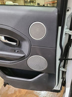 EVOQUE    2015 Door Trim Panel Rear 660858