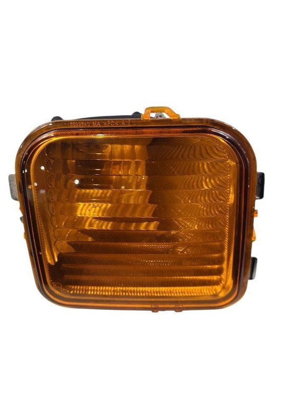 Passenger Corner/Park Light Park Lamp-turn Signal Fits 06-10 HUMMER H3