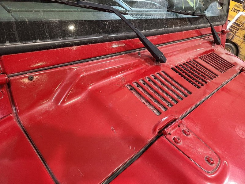 WRANGLER  1997 Cowl 673048