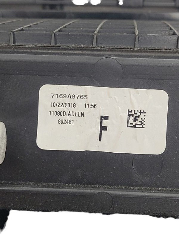 MDX       2019 Glove Box 678904